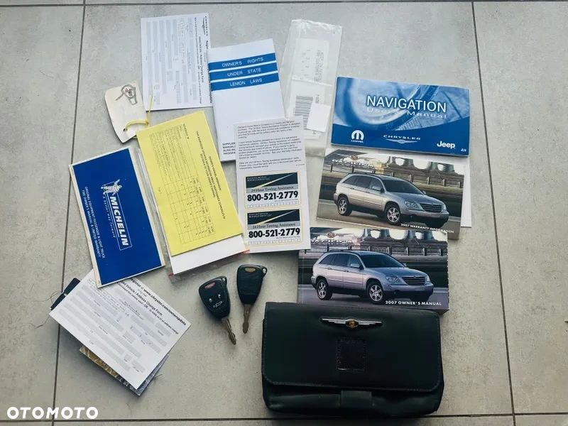 Chrysler Pacifica - 13