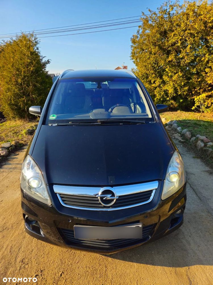 Opel Zafira - 2