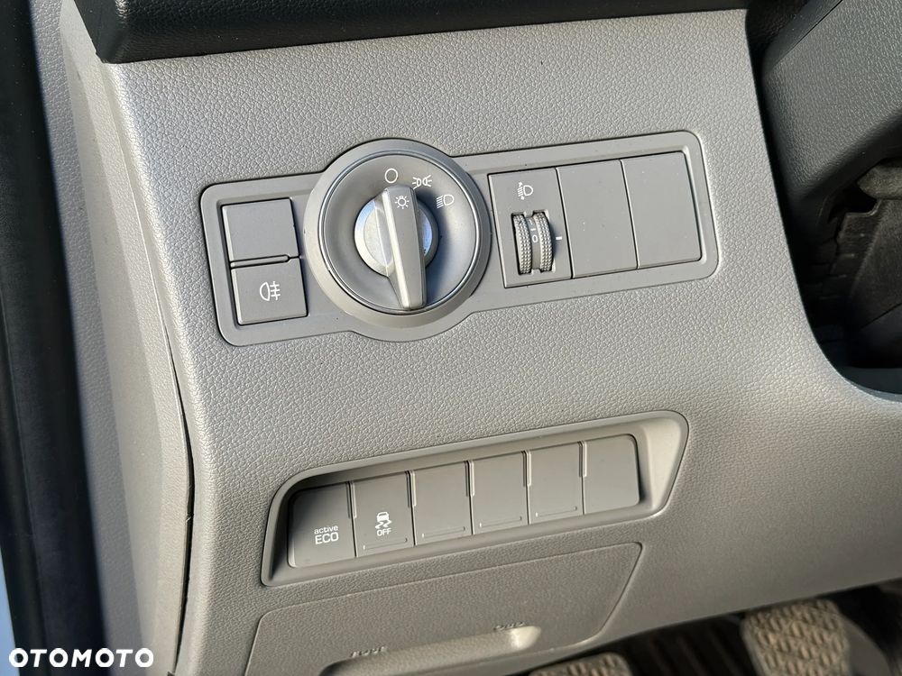 Hyundai H350 - 14