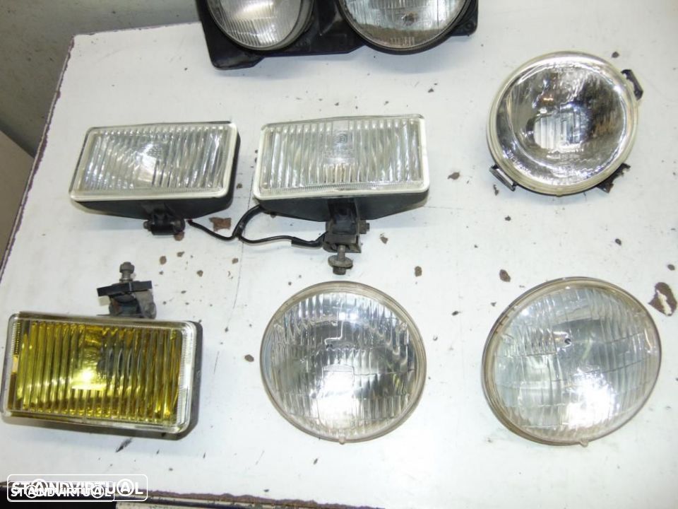 Lancia Delta par faróis - 4