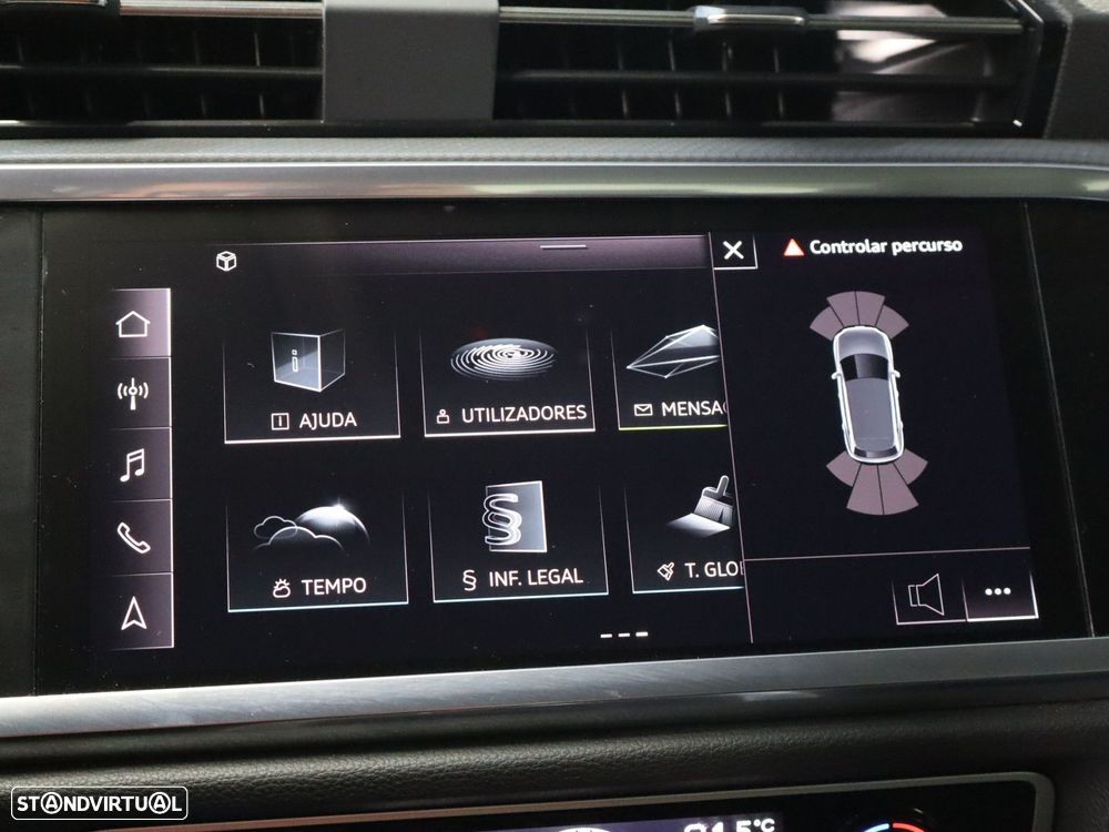 Audi Q3 45 TFSIe S tronic - 14