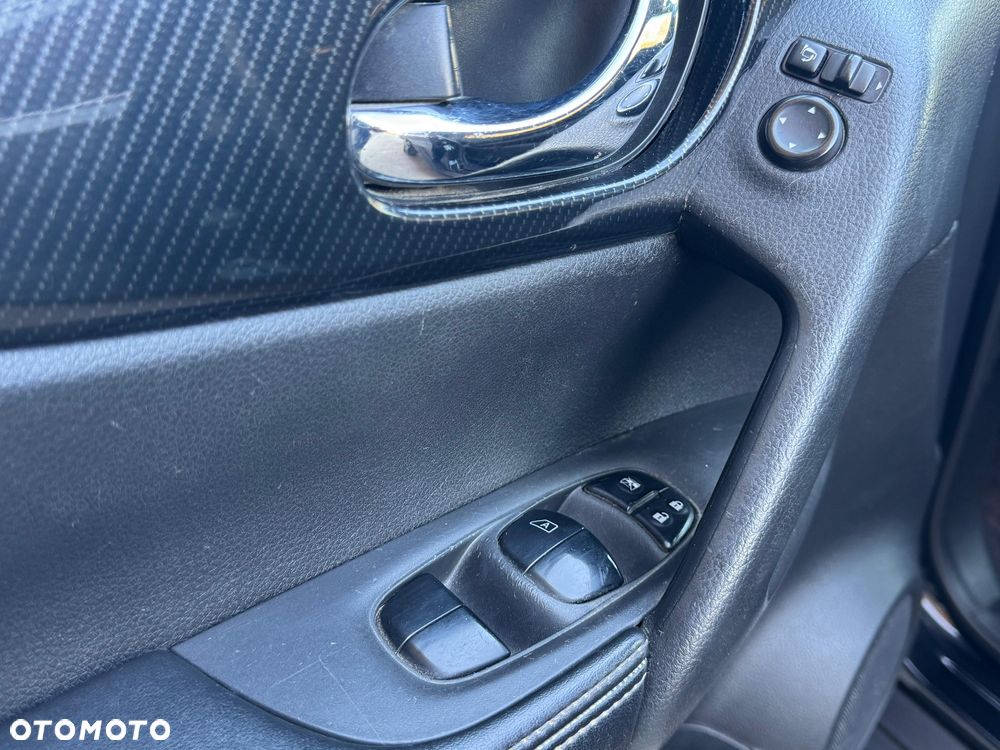 Nissan X-Trail 1.6 DCi N-Connecta Xtronic 2WD EU6 - 17