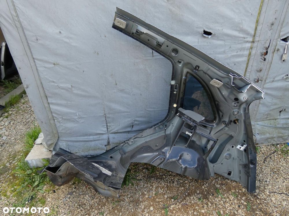 AUDI Q5 8R ĆWIARTKA BŁOTNIK PRAWY TYŁ - 2