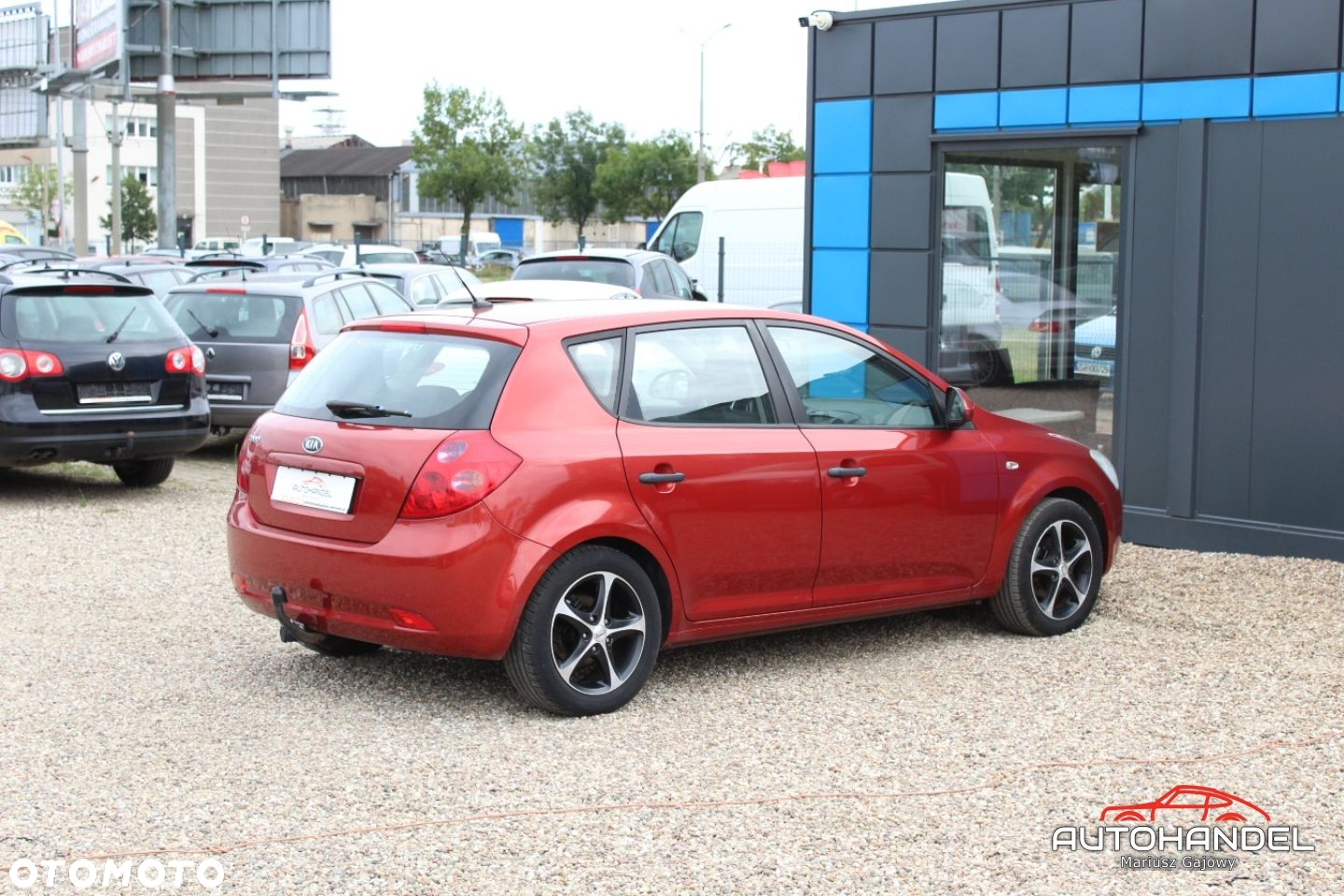 Kia Ceed - 4