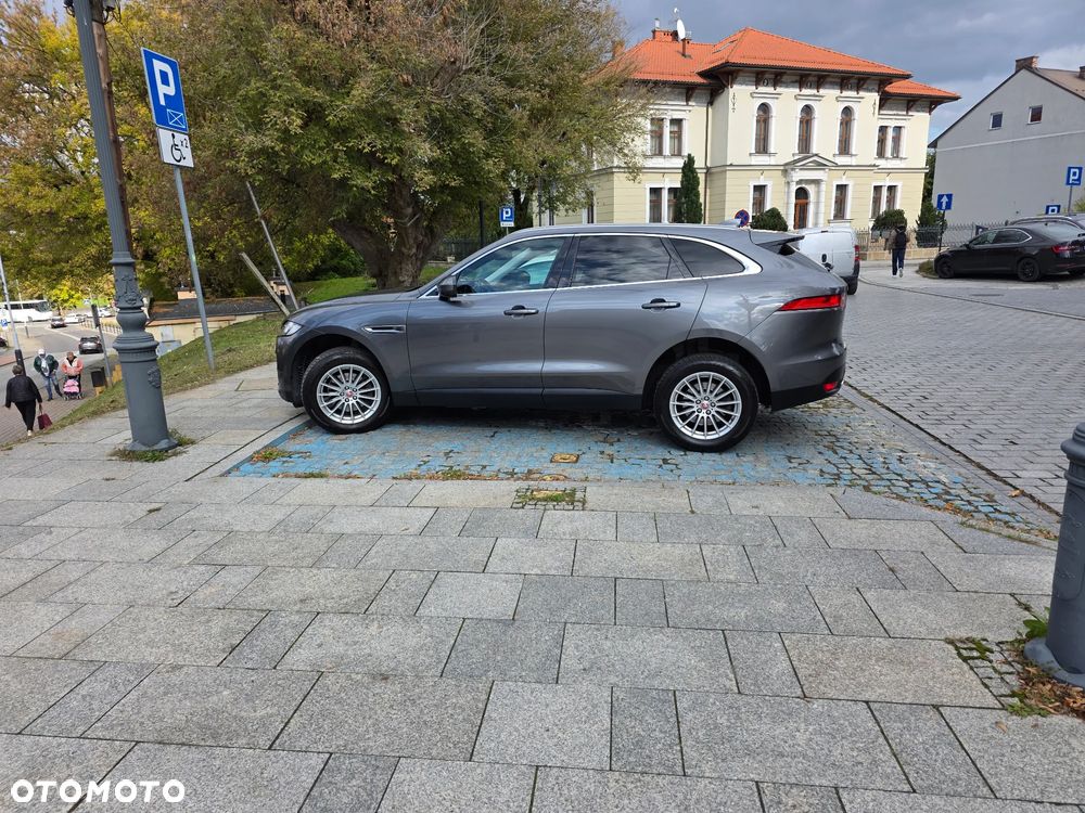 Jaguar F-Pace 2.0 i4D AWD Prestige - 2