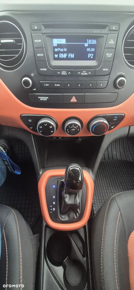 Hyundai i10 1.0 BlueDrive Premium - 16