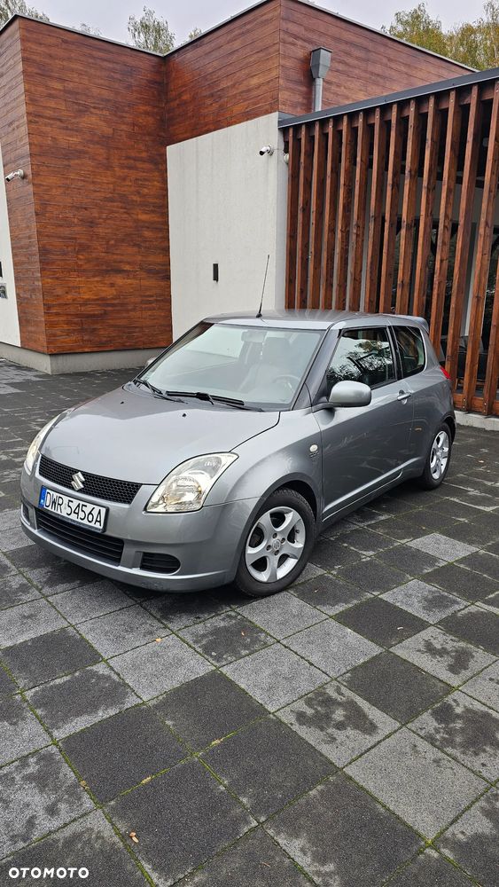 Suzuki Swift 1.3 DDiS 16v GL Airco - 1
