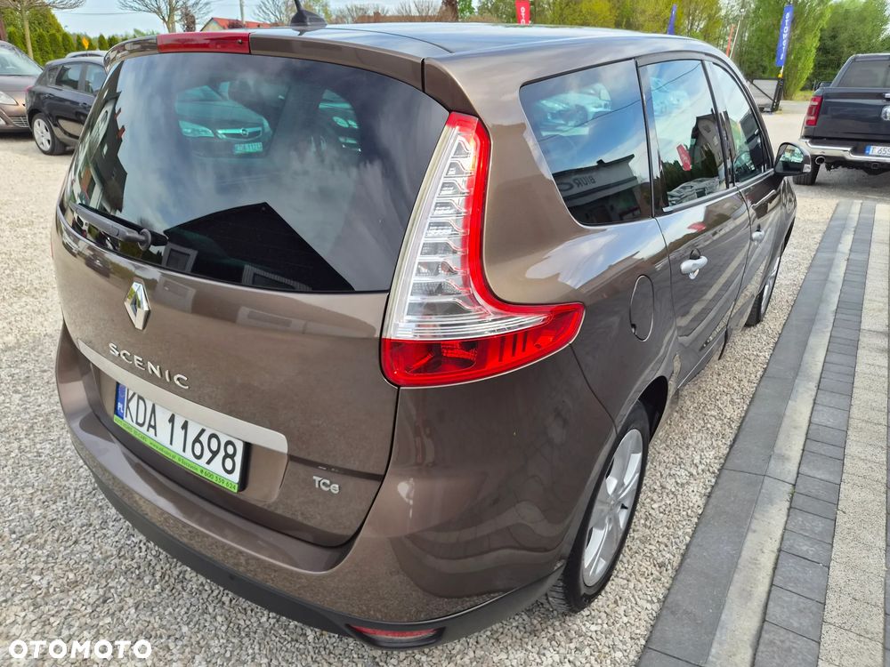 Renault Grand Scenic - 9