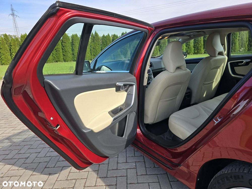 Volvo V60 - 23