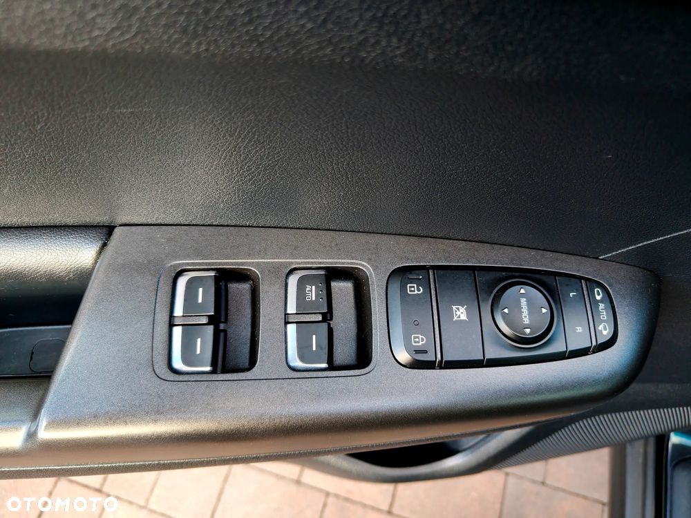Kia Sportage 1.6 GDI 2WD VISION - 35