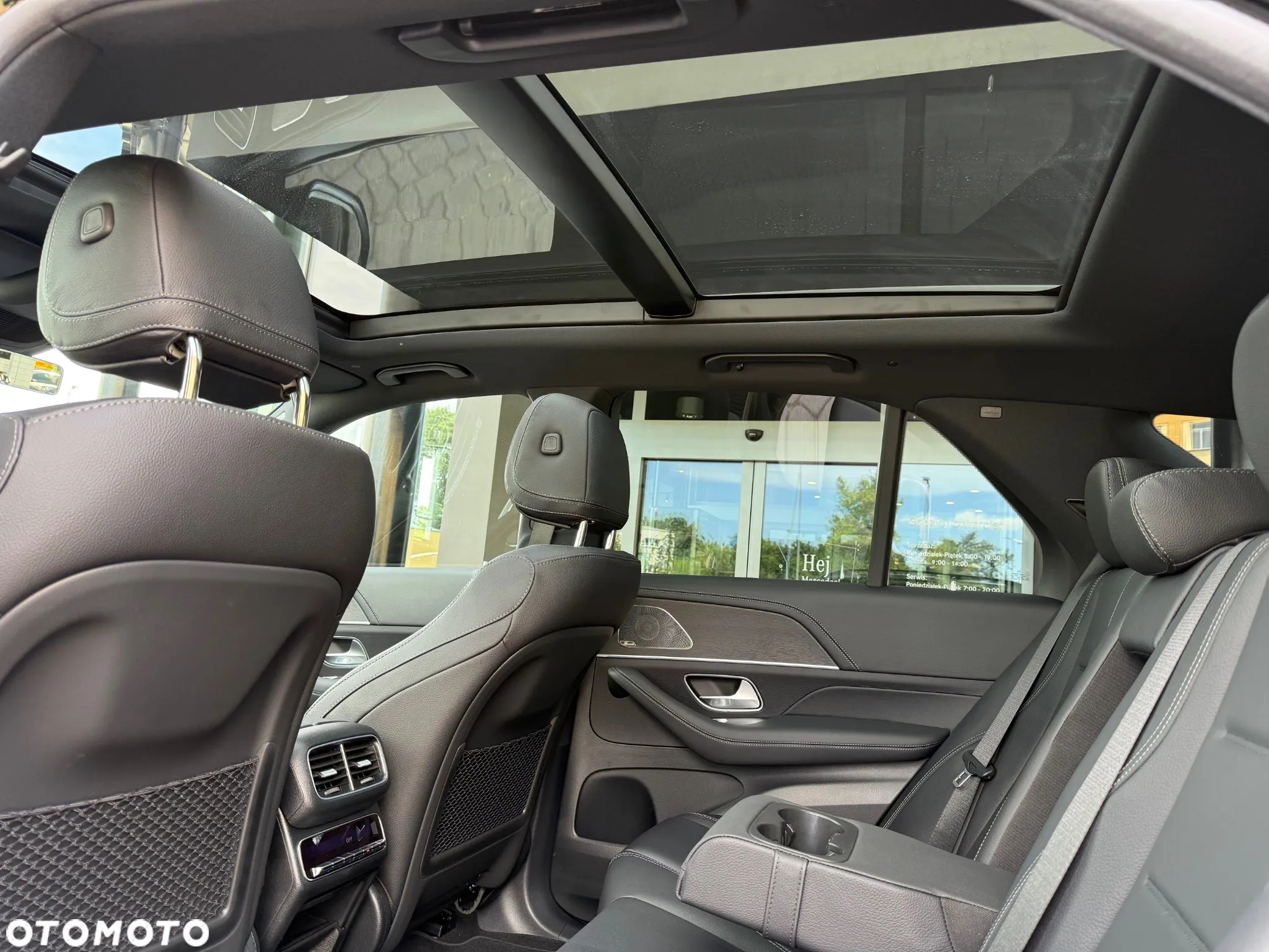 Mercedes-Benz GLE - 15