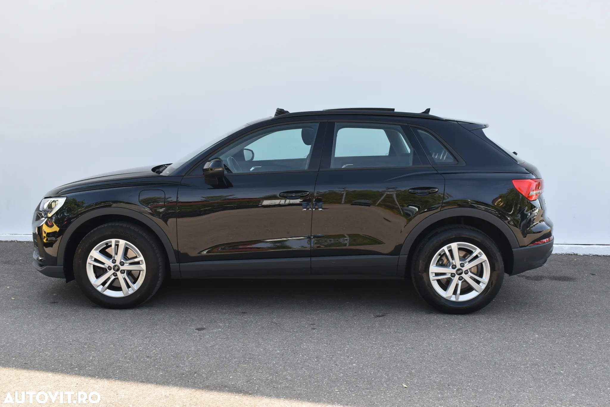 Audi Q3 1.4 45 TFSI e PHEV Basic - 3