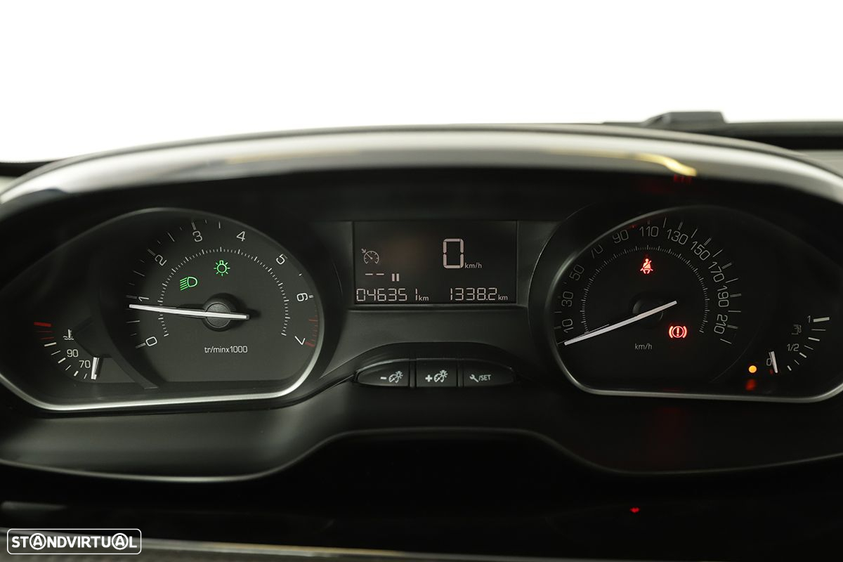 Peugeot 2008 1.2 PureTech Active - 15