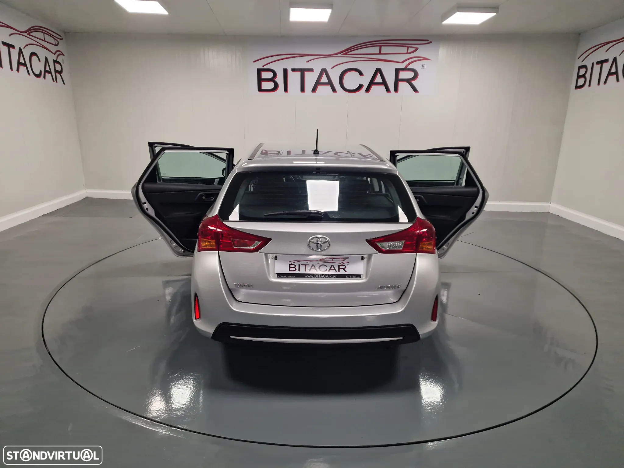 Toyota Auris Touring Sports 1.4 D-4D Comfort+J16 - 27