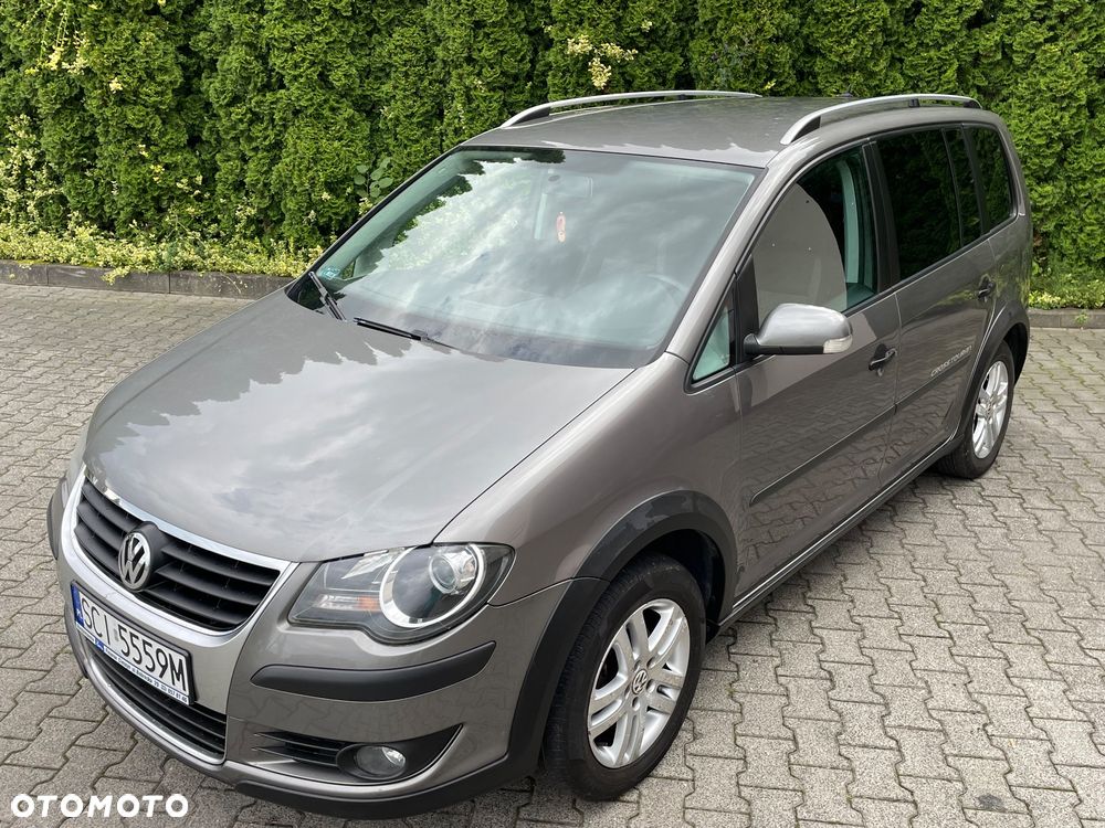 Volkswagen Touran 1.4 TSI Cross - 5