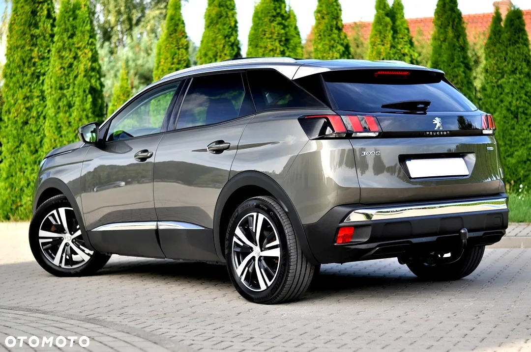 Peugeot 3008 1.2 PureTech Allure S&S - 10
