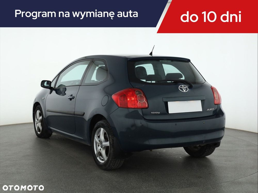 Toyota Auris - 6