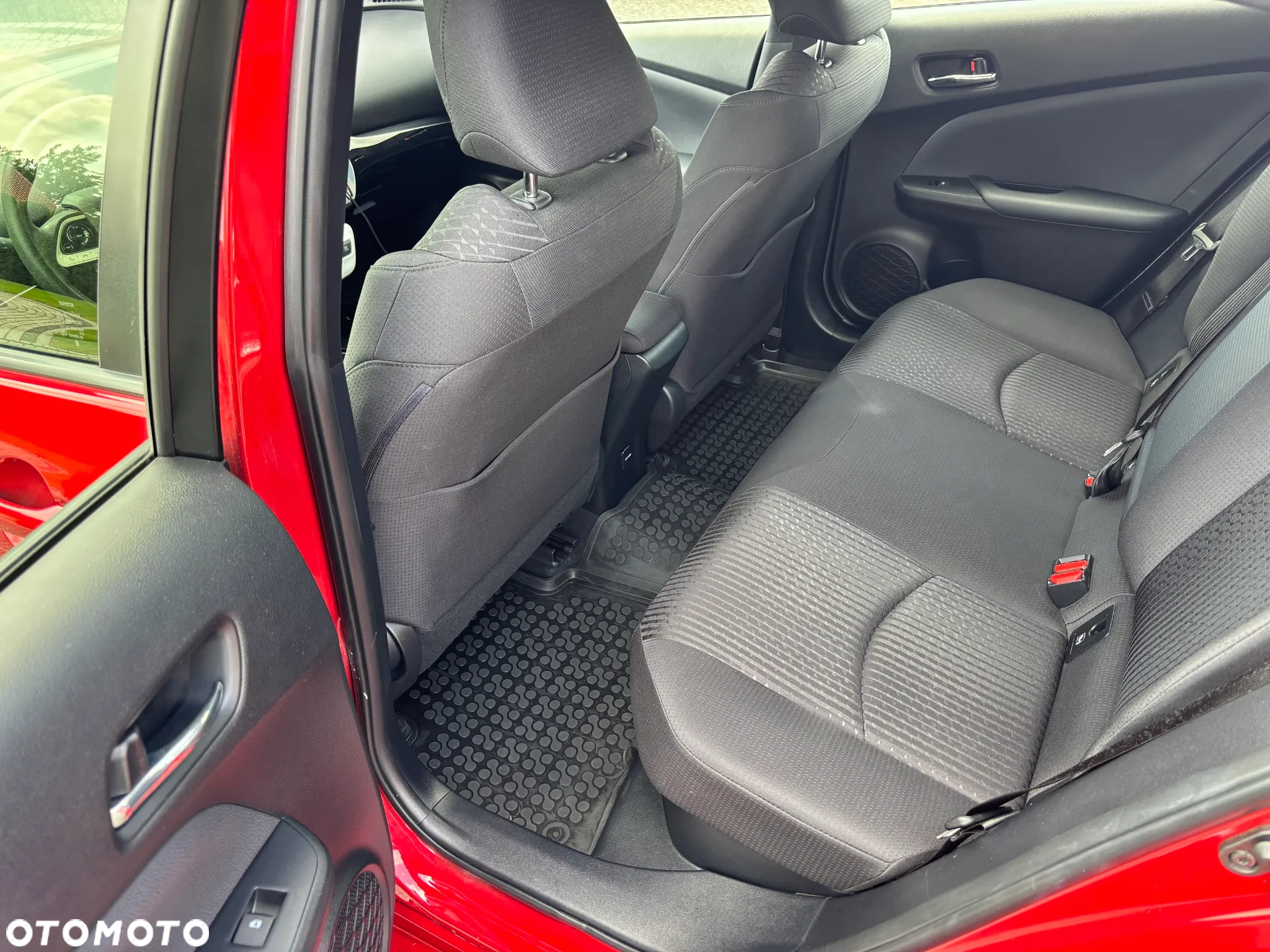 Toyota Prius 1.8 Hybrid Executive - 33