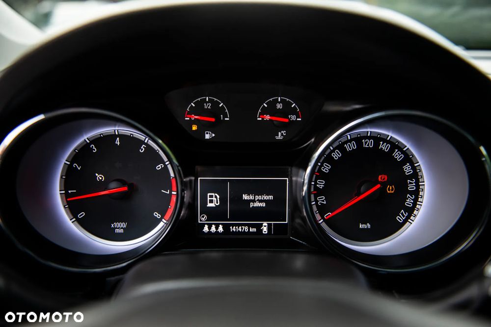 Opel Astra 1.4 Turbo Edition - 21