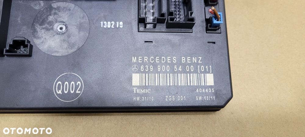 SKRZYNKA BEZPIECZNIKÓW MODUŁ SAM W639 A6399005400 - 5