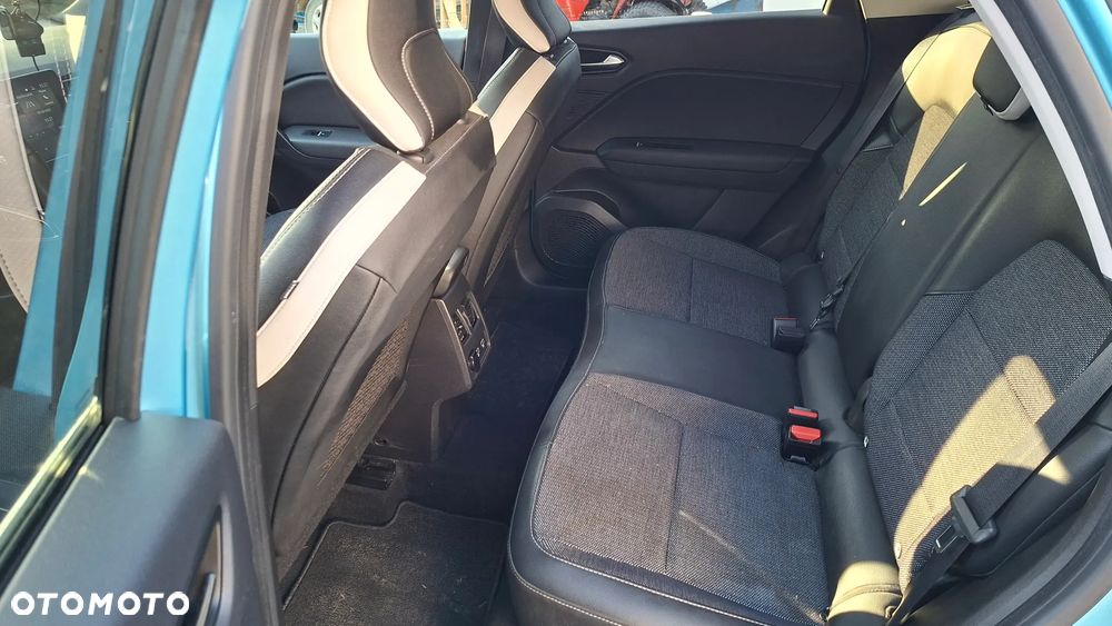 Renault Captur E-TECH Full 145 TECHNO FAST TRACK - 12