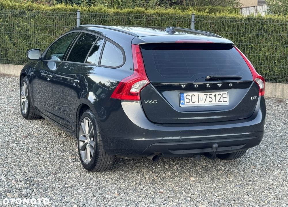 Volvo V60 D3 Business Edition - 24
