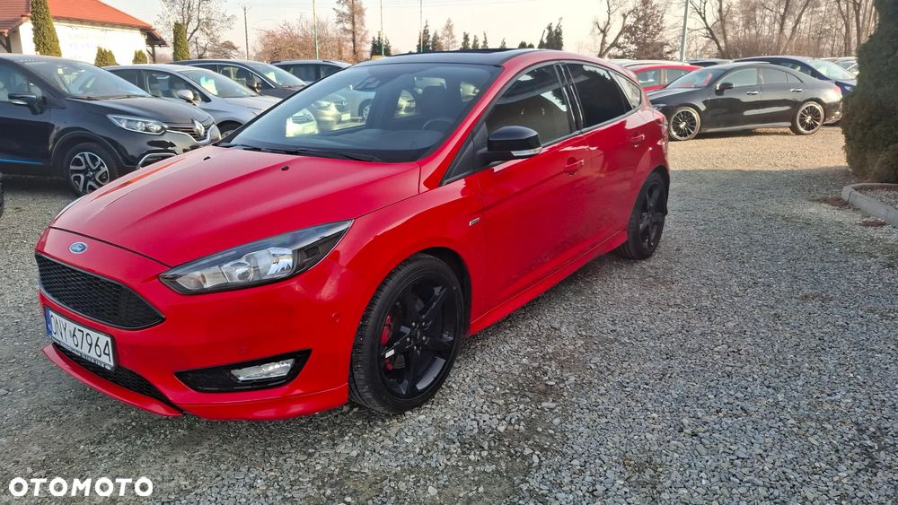 Ford Focus 1.5 EcoBoost STart-Stopp-System ST-LINE - 4