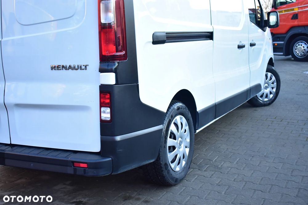 Renault Trafic 1.6 D 145 KM /Blaszak L2H2 / Wysoki ! / Oryginalny przebieg / Sprowadzony z Niemiec ! - 15