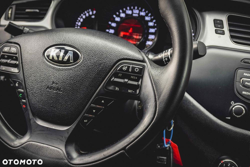 Kia Ceed 1.4 S - 12