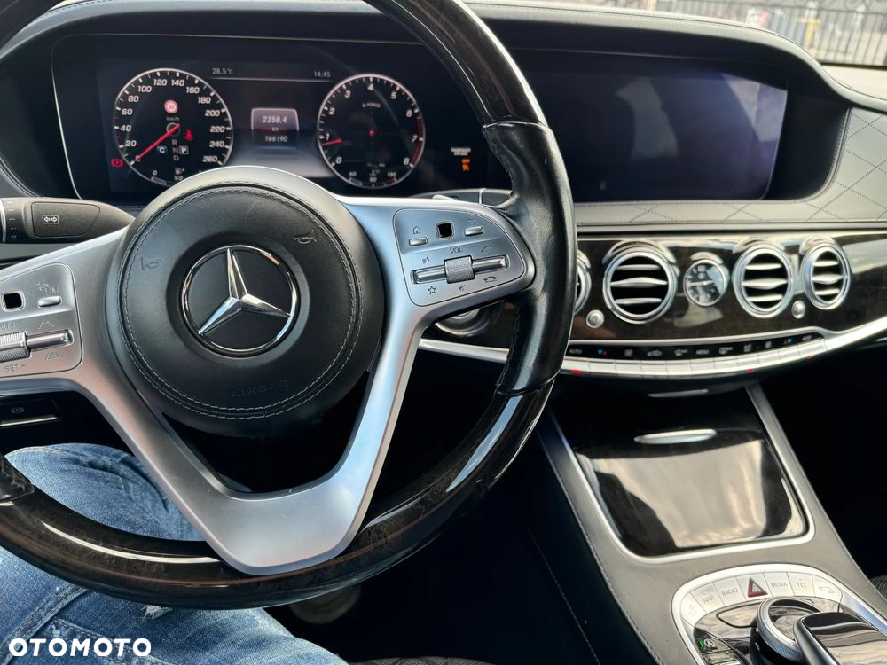 Mercedes-Benz Klasa S 560 4-Matic L 9G-TRONIC - 18