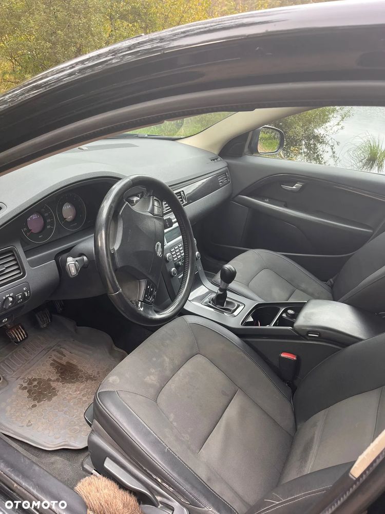 Volvo V70 2.0D Momentum - 13