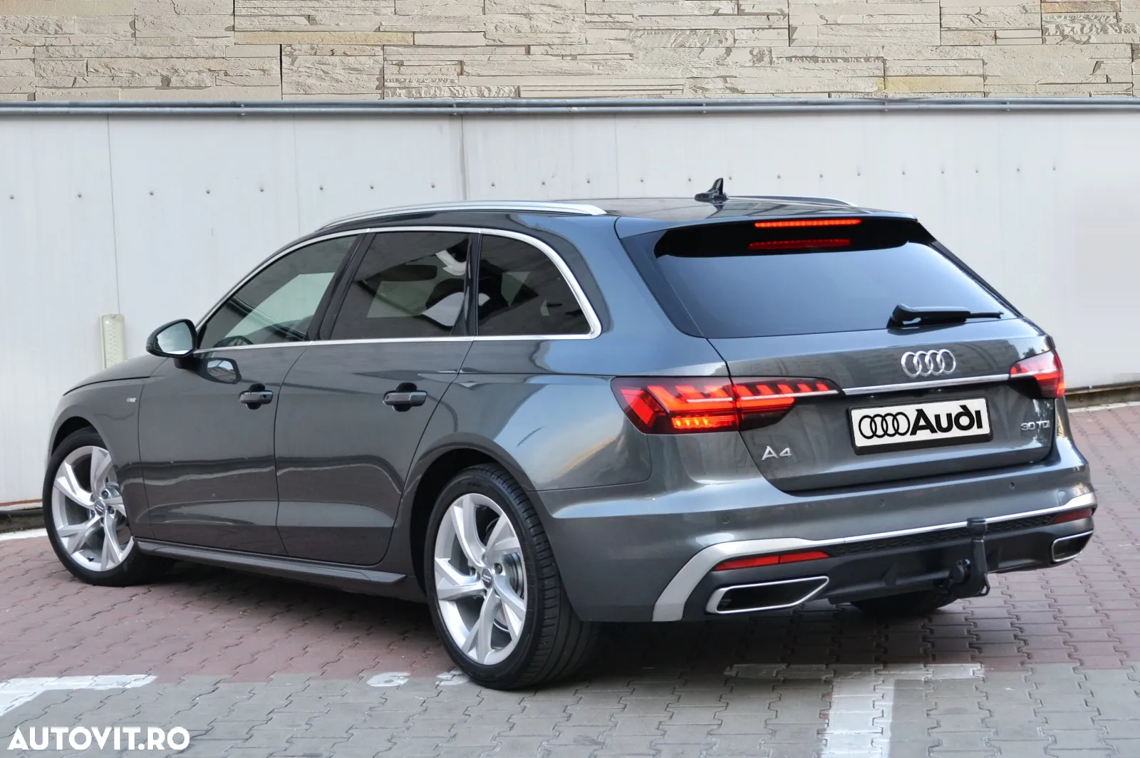 Audi A4 Avant 2.0 TDI S tronic sport - 17