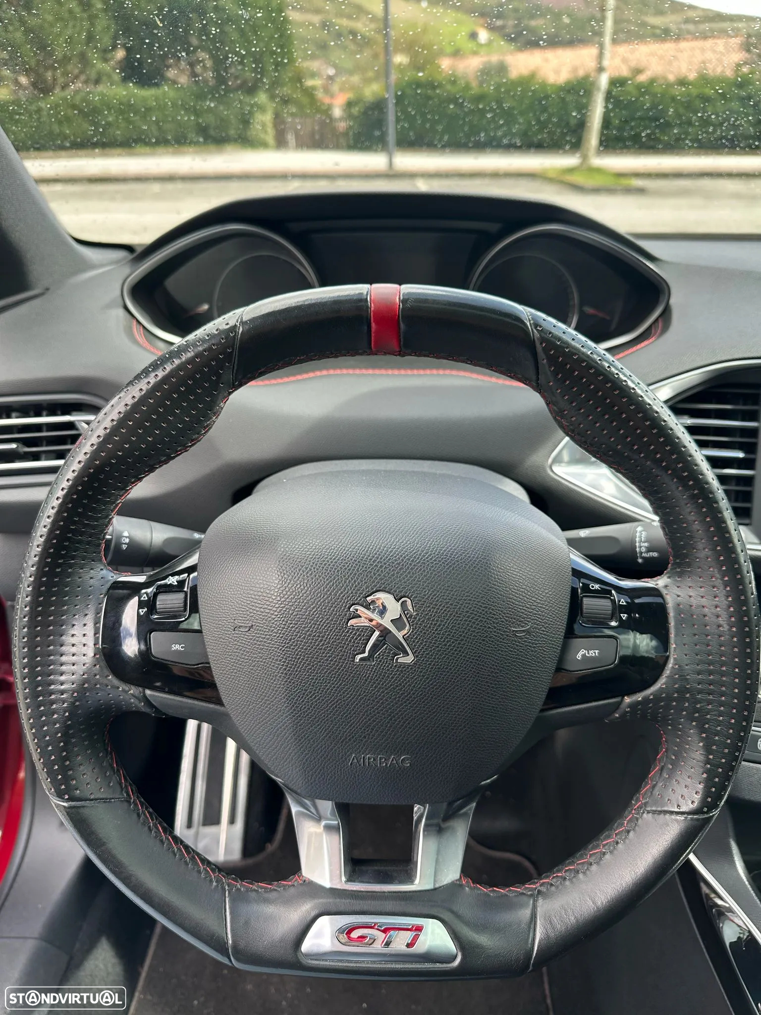 Peugeot 308 1.6 e-THP GTi - 17