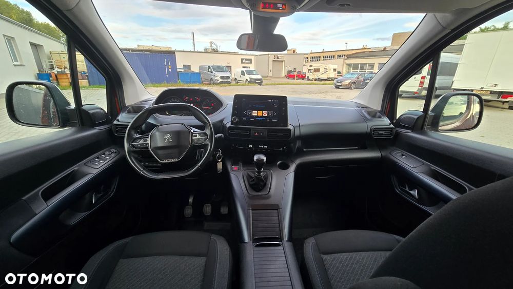 Peugeot Rifter 1.5 BlueHDI Allure S&S - 11