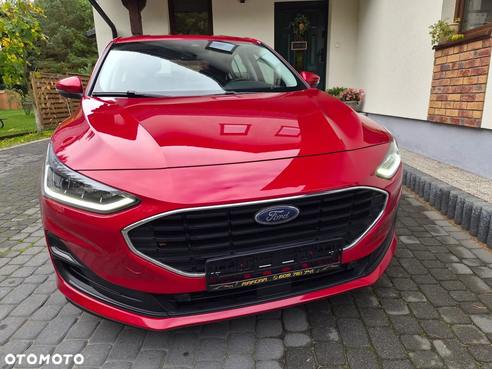 Ford Focus 2022 photo 2