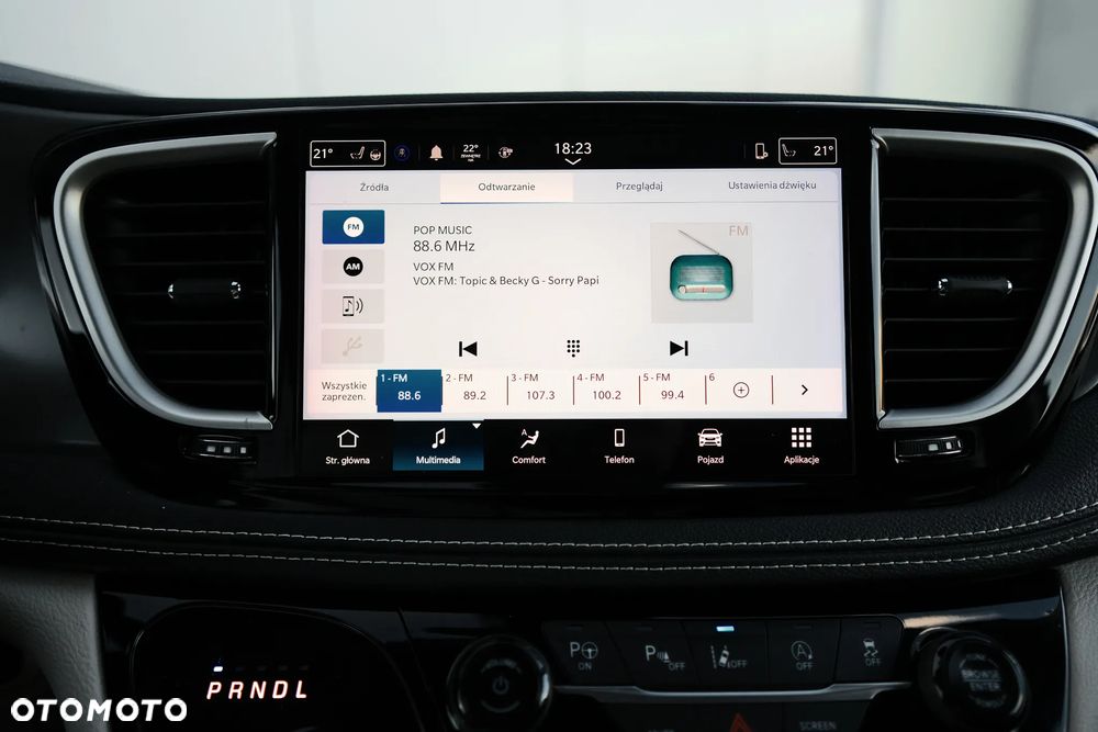 Chrysler Pacifica - 29