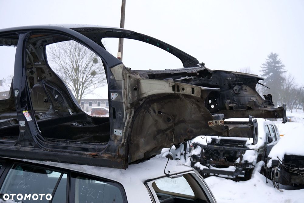 ĆWIARTKA PODŁUŻNICA PRAWY PRZÓD PODŁUŻNICA GOLF VI 5D HB  VOLKSWAGEN 2008-2016 - 1