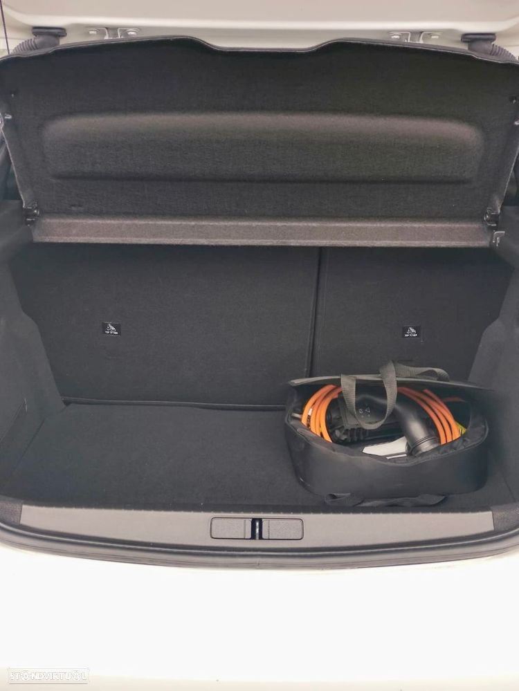 Peugeot e-208 50 kWh Allure - 19