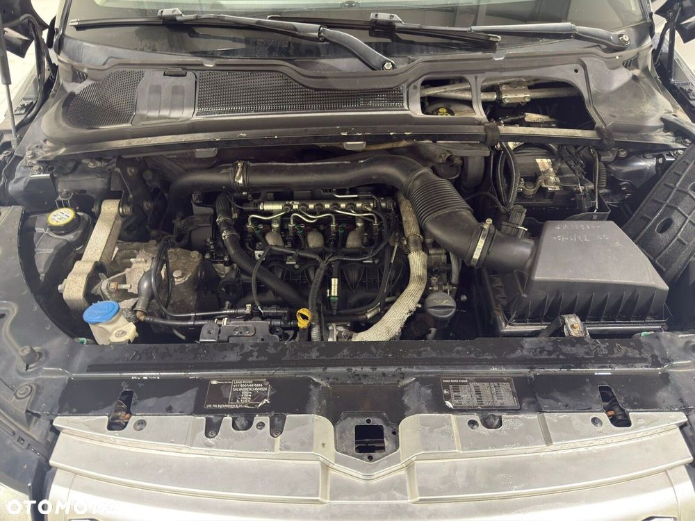 Land Rover Range Rover Evoque - 38