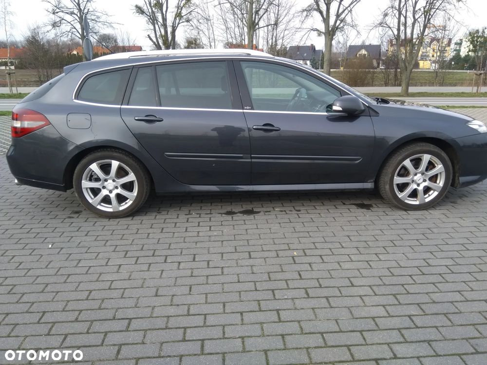 Renault Laguna Grandtour dCi 175 FAP Initiale - 10
