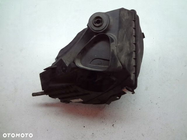 AUDI A6 C6 LIFT 3.0 TFSI OBUDOWA FILTRA POWIETRZA - 2