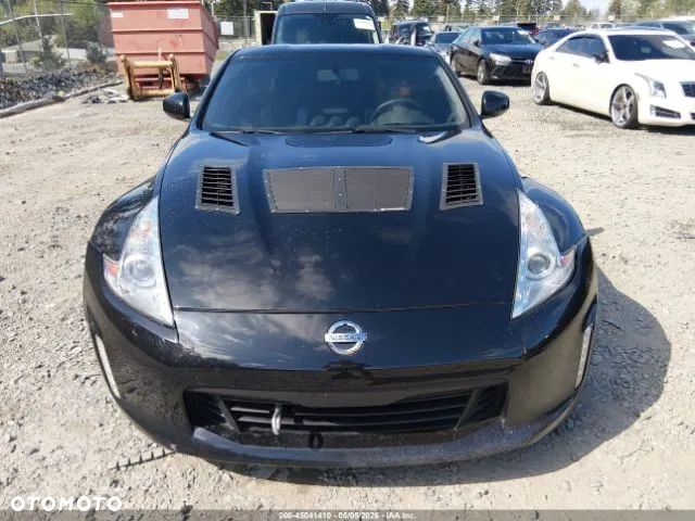 Nissan 370 Z 3.7 V6 Premium - 11
