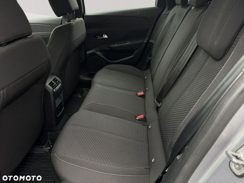 Peugeot 308 1.2 PureTech Active Pack S&S EAT8 - 24