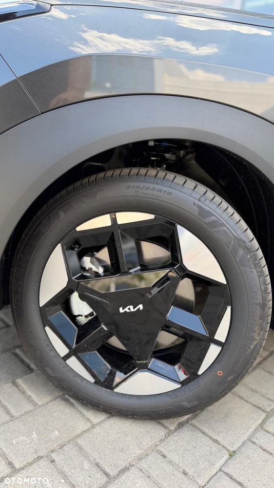 Kia Seltos - 14
