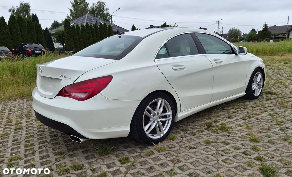 Mercedes-Benz CLA 250 4Matic 7G-DCT Sport - 7