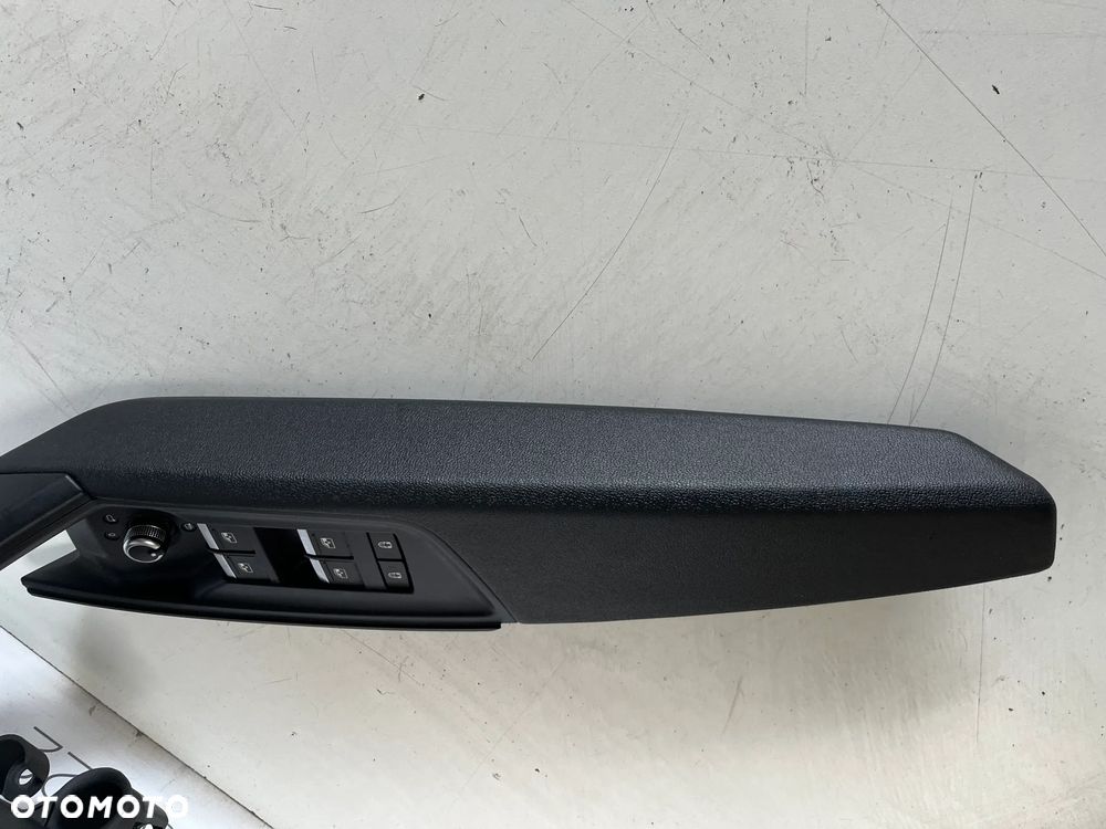 Audi A3 8Y 2020- Maskownica klamki wewnętrznej drzwi przednich 8Y2867172,83A959851C - 3