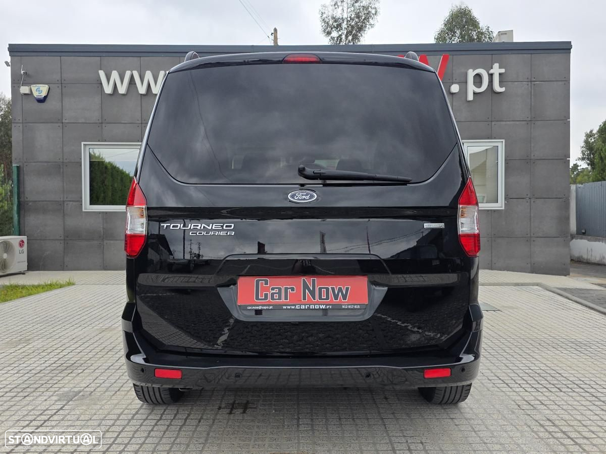 Ford Tourneo Courier 1.0 EcoBoost Titanium - 10