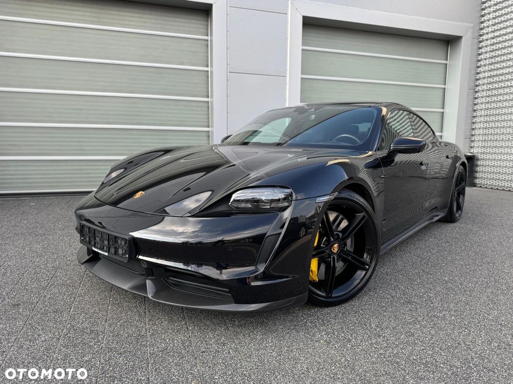 Porsche Taycan - 23
