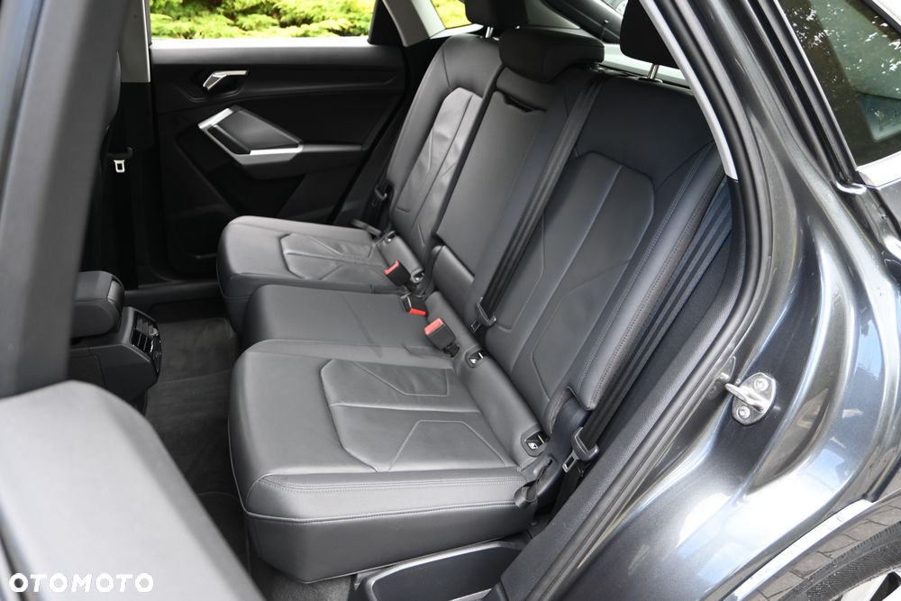 Audi Q3 Sportback 35 TDI S tronic S line - 27