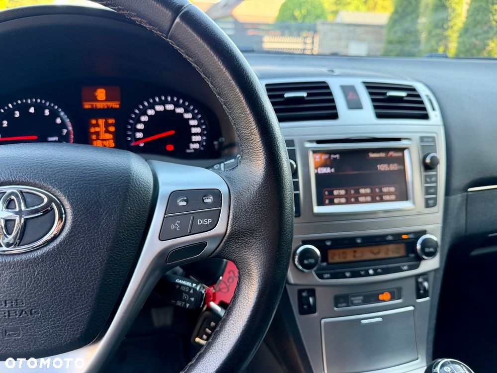 Toyota Avensis 1.8 Executive - 18